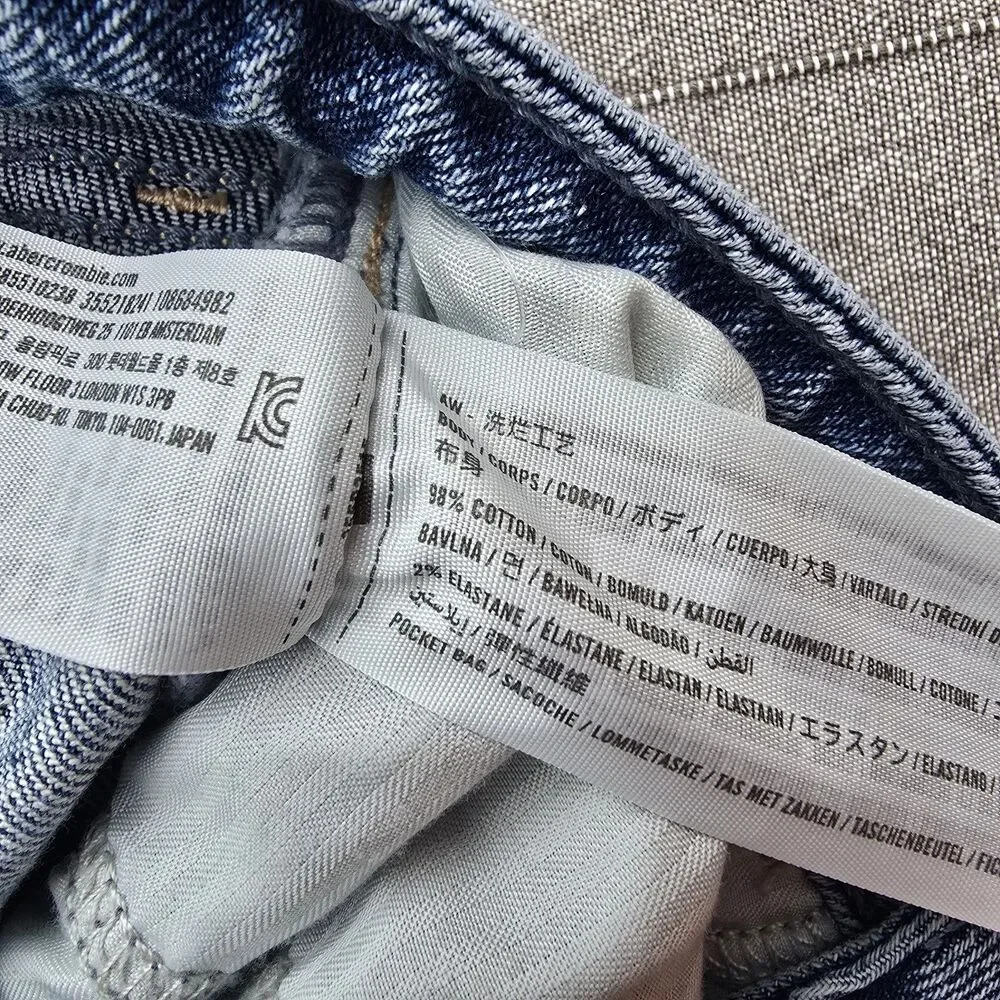 Women’s Hollister Curvy Ultra High-Rise Straight Leg Denim Jeans Size 000L W23L - Picture 5 of 7